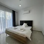 Royal Sun Elite Luxury Villa-apartments By Myguest Cyprus Apartament