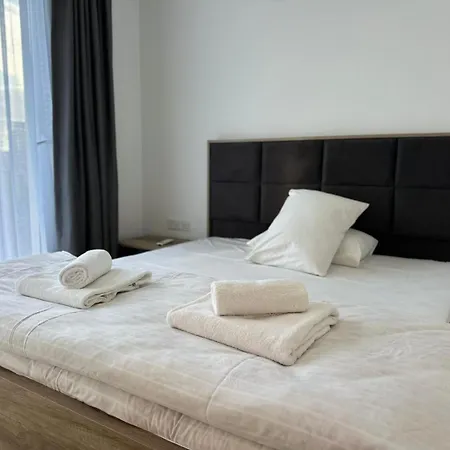 Royal Sun Elite Luxury & By Myguest Cyprus Daire