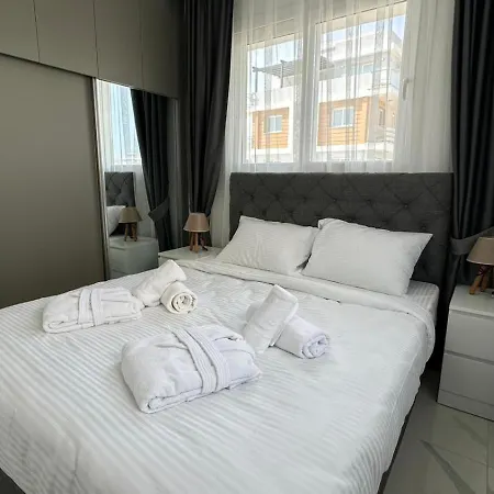 Royal Sun Elite Luxury & By Myguest Cyprus