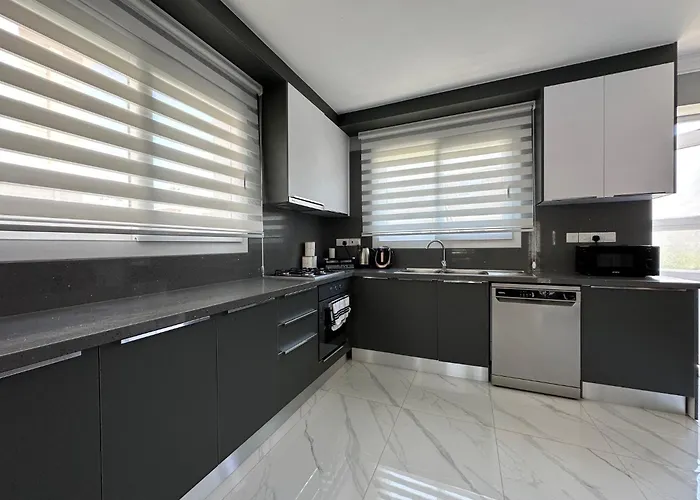 Royal Sun Elite Luxury By Myguest Cyprus